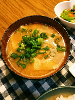 余った甜麺醤で身体ポカポカ味噌汁-レシピのメイン写真