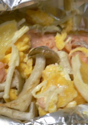 秋の香り☆きのこと鮭のホイル蒸し-レシピのメイン写真
