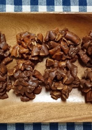 柿の種で簡単!クランチチョコ-レシピのメイン写真