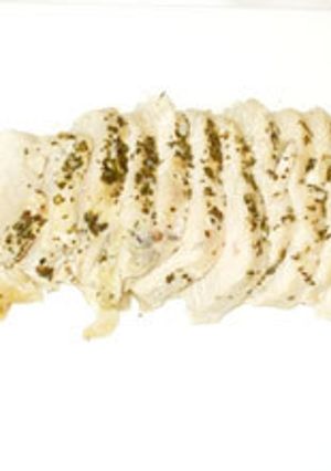 レンジで鶏ハム♪鶏むね肉と塩麹とレモン汁-レシピのメイン写真