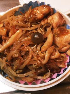 お弁当に!鶏肉としめじのもやし炒め-レシピのメイン写真