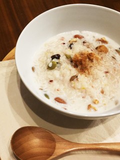 朝食・おやつ◎滋養たっぷり、甘いミルク粥-レシピのメイン写真