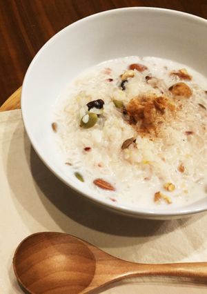 朝食・おやつ◎滋養たっぷり、甘いミルク粥-レシピのメイン写真