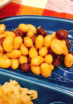 大豆とレーズンの煮物-レシピのメイン写真