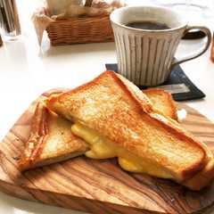 フライパンでとろ〜りホットサンド☆-レシピのメイン写真