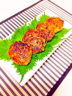 はんぺんでフワフワ鶏つくね(*^o^*)-レシピのメイン写真