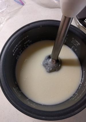 炊飯器でもち米と乾燥麹の甘酒-レシピのメイン写真
