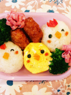 お弁当♡コッコさんとピヨコちゃん親子-レシピのメイン写真