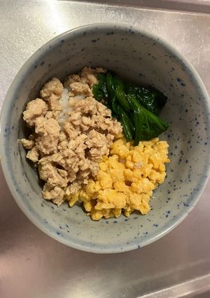 糖質を抑えた料理　三色丼-レシピのメイン写真