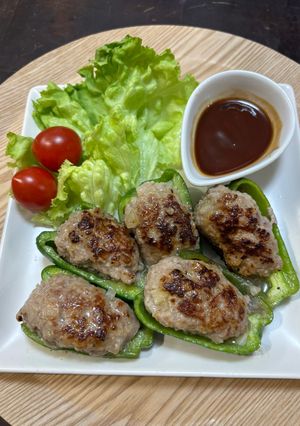 つなぎ不要ジューシーなピーマンの肉詰め-レシピのメイン写真