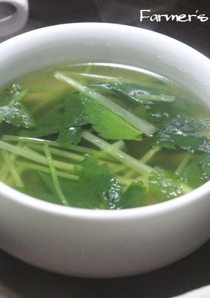 三つ葉の薄~いコンソメスープ-レシピのメイン写真