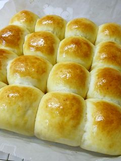 クリームチーズ入ちぎりパン-レシピのメイン写真
