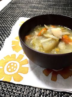 6種の野菜で♪具たっぷりの豚汁-レシピのメイン写真