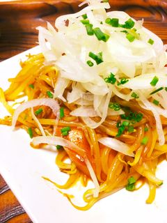 魚肉ソーセージともやしの簡単ソース炒め-レシピのメイン写真