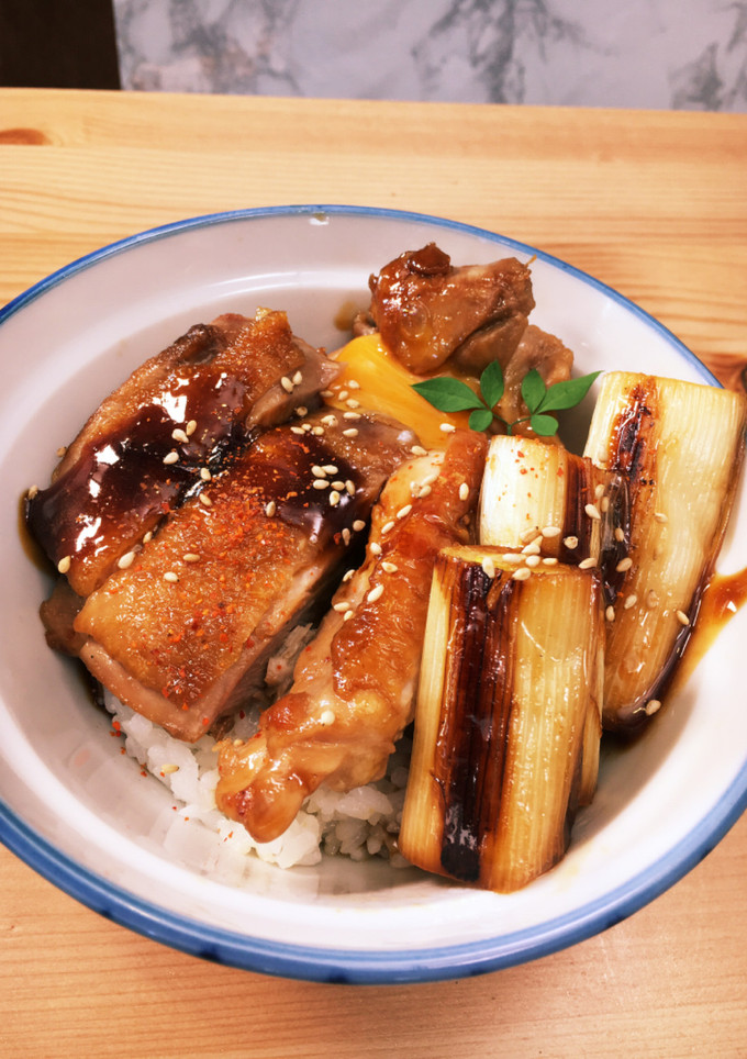 甘辛照り焼きとネギ丼-レシピのメイン写真
