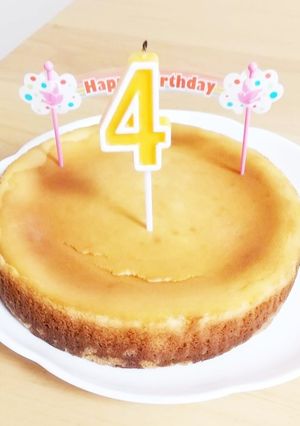 材料シンプル☆なめらかチーズケーキ-レシピのメイン写真