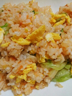 簡単☆鮭フレークでレタスチャーハン!-レシピのメイン写真