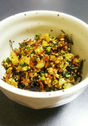 ごはんがススムふりかけ☺カリフラワーの茎-レシピのメイン写真