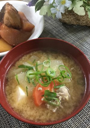 具沢山の豚汁♪-レシピのメイン写真