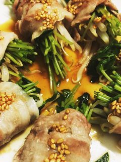 コスパ!レンチン!豆苗ともやしの豚肉巻き-レシピのメイン写真