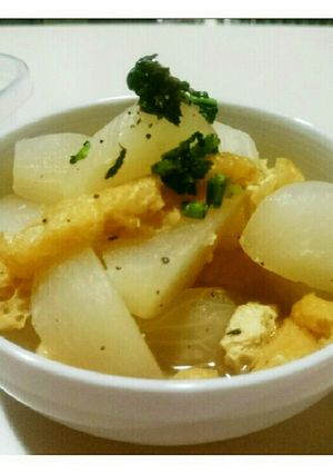 定番の副菜☆かぶと油揚げの煮物をダシダで-レシピのメイン写真