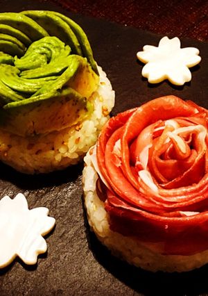 おもてなしに＊生ハムとアボカドの薔薇寿司-レシピのメイン写真