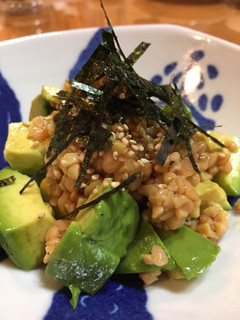 胡麻油香る♡アボカド納豆-レシピのメイン写真