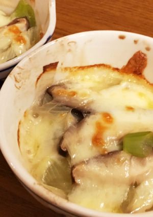 白ネギと椎茸のグラタンスープ-レシピのメイン写真