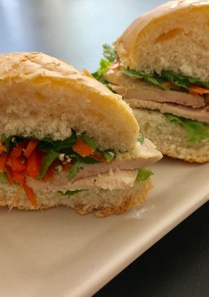残り物チキンで☆ベトナム風サンドイッチ-レシピのメイン写真