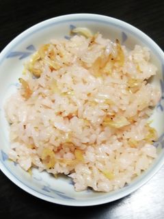 春を先取り♪簡単乾燥桜えびの炊き込みご飯-レシピのメイン写真