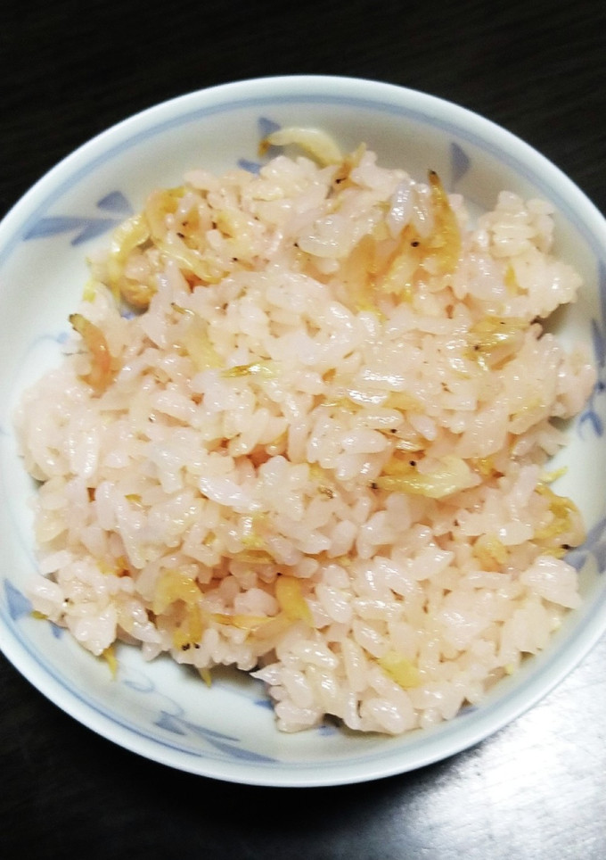 春を先取り♪簡単乾燥桜えびの炊き込みご飯-レシピのメイン写真