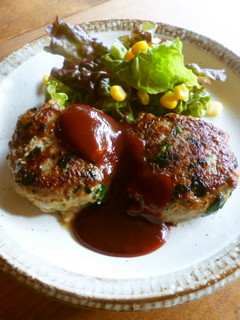 栄養満点♡ほうれん草入りハンバーグ♪-レシピのメイン写真