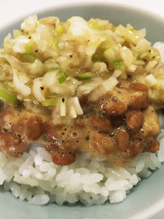 納豆に合うレモン果汁とごま油のネギソース-レシピのメイン写真
