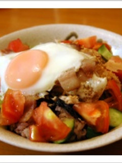 ひとりゴハンはひじき感激!サラダ丼-レシピのメイン写真