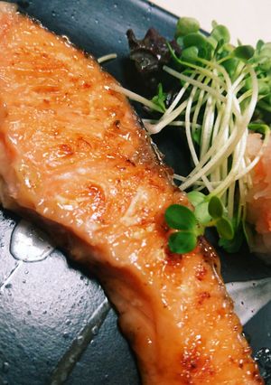 パパと子供が奪い合って食べる 焼き魚！-レシピのメイン写真