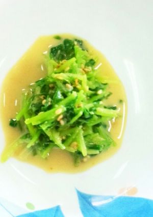 豆苗の胡麻和え-レシピのメイン写真
