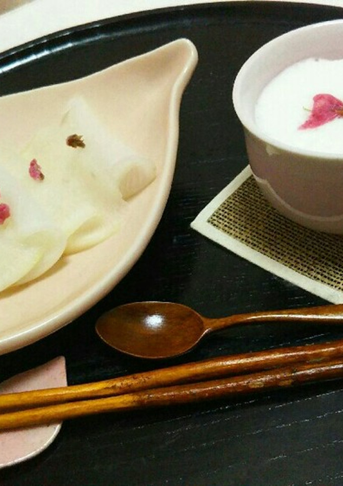 大根と桜の塩漬けのお漬け物-レシピのメイン写真