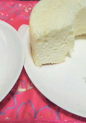 白くて可愛いエンゼルフードケーキ-レシピのメイン写真