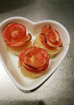 バラのアップルパイ-レシピのメイン写真