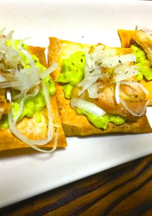 アボカドとチキンのカナッペ風おつまみ-レシピのメイン写真