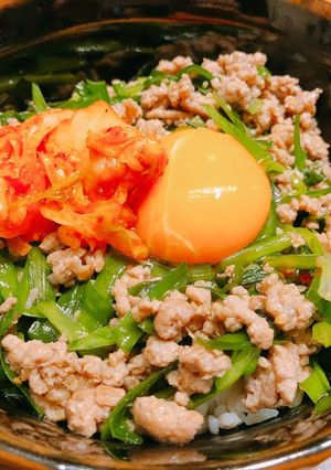 疲労回復♡ひき肉とニラのスタミナ丼!-レシピのメイン写真