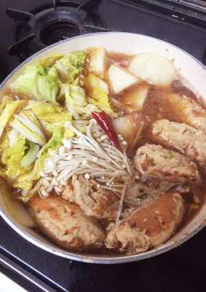 鶏団子と蕪、白菜のピリ辛中華鍋-レシピのメイン写真