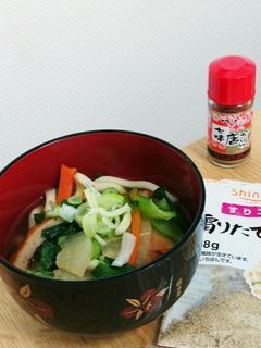 じゃこ天入り煮込みうどん-レシピのメイン写真