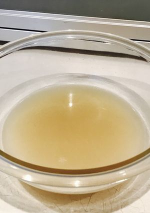 チキンの骨から鶏ガラスープ-レシピのメイン写真
