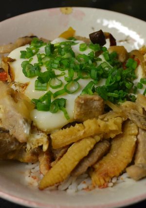 残り物と卵で、超楽ちん巣ごもり丼-レシピのメイン写真