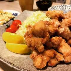 รูปของ 片栗粉だけで！サクサクジューシー♡唐揚げ