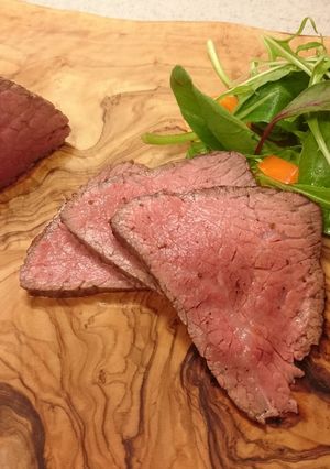 【オーブンで】ローストビーフ！！-レシピのメイン写真