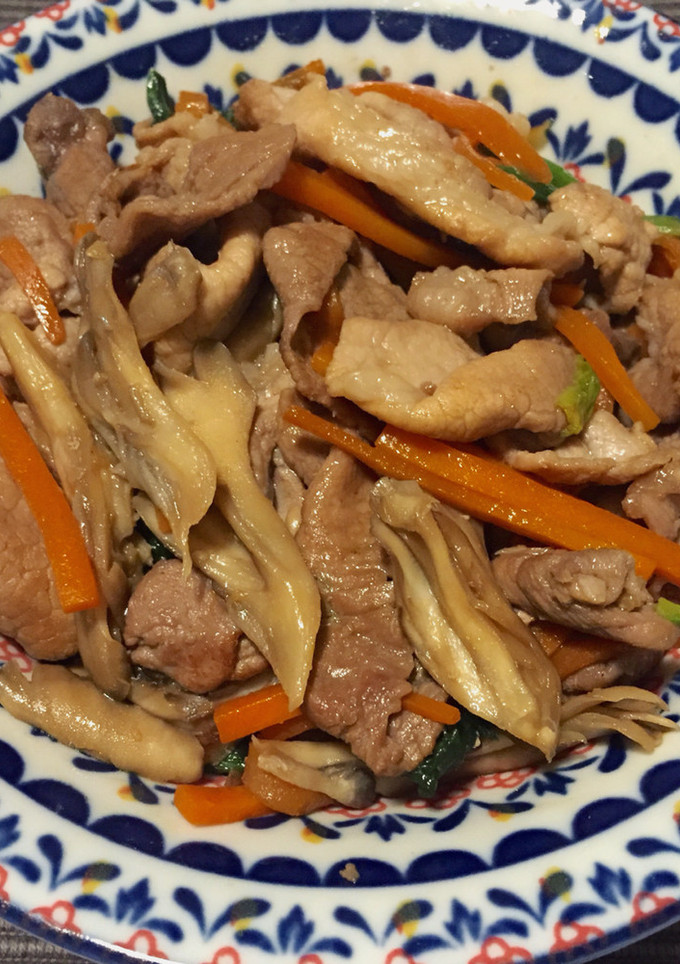 手作り焼肉のタレで！豚肉と人参の炒め物-レシピのメイン写真