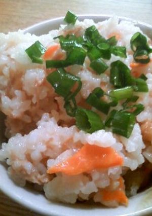 簡単★ニンジンとえのきのまぜご飯★-レシピのメイン写真