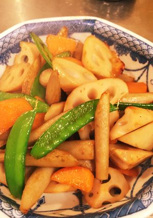 シャキシャキれんこんと野菜のははつゆ炒め-レシピのメイン写真